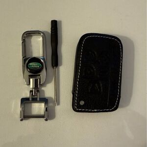 Land Rover Metal Keyfob Keychain and Key Fob Cover in Black Leather NWT